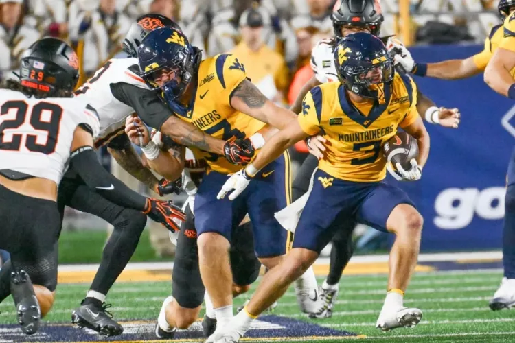 WVU football true freshman Matt Sieg still learning halfway through 1st season